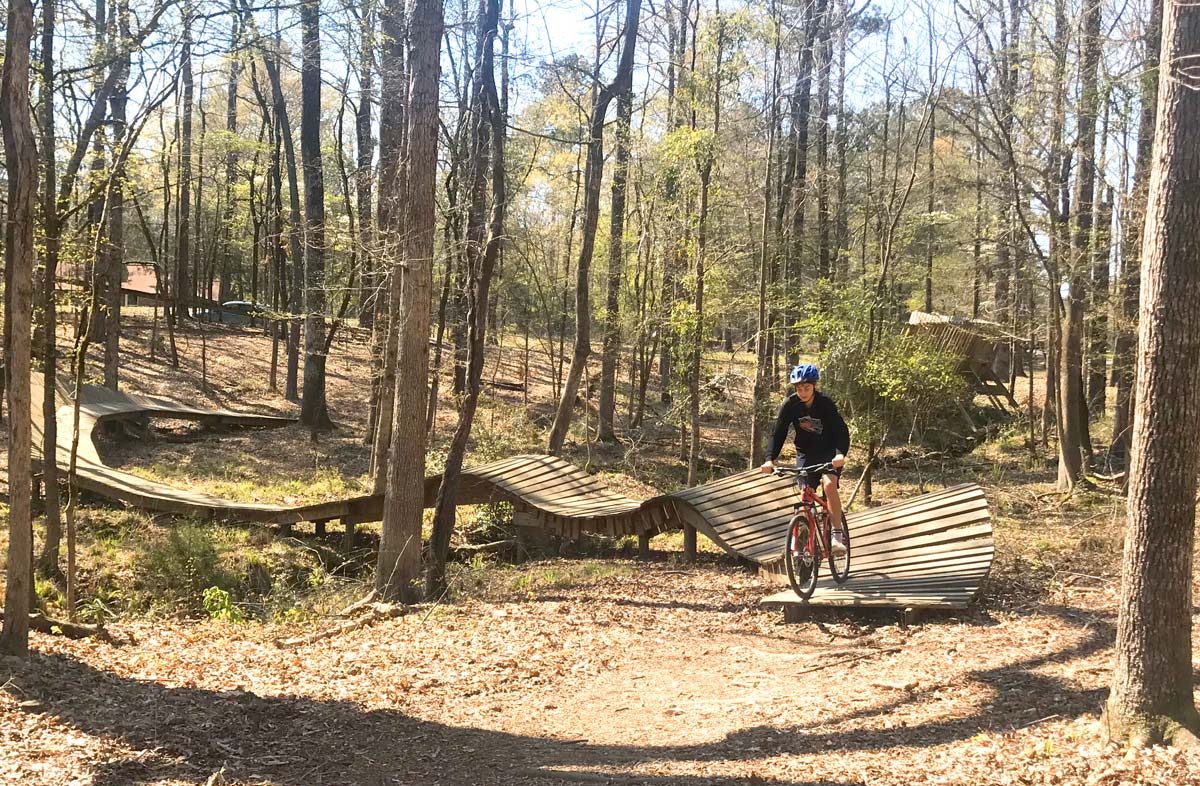 mountain biking in Chewacla State Park